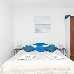 Апартаменты With Parking Space Supetar, Brac - 22123