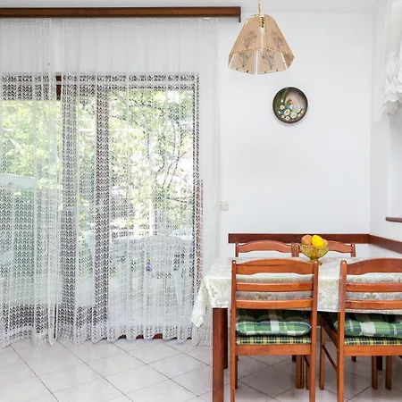 Apartman With Parking Spaces Supetar, Brac - 22123 Supetar