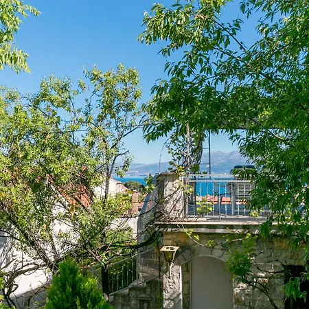 With Parking Spaces Supetar, Brac - 22123 Apartman Supetar