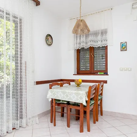 Апартаменты With Parking Space Supetar, Brac - 22123 *