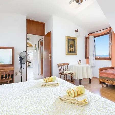 With Parking Space Supetar, Brac - 22123 Апартаменты *