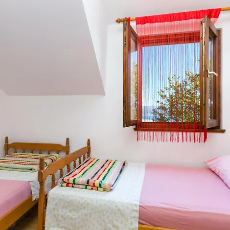 Апартаменты With Parking Space Supetar, Brac - 22123